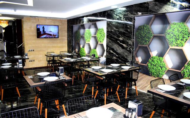 Dem İstanbul Airport Hotel