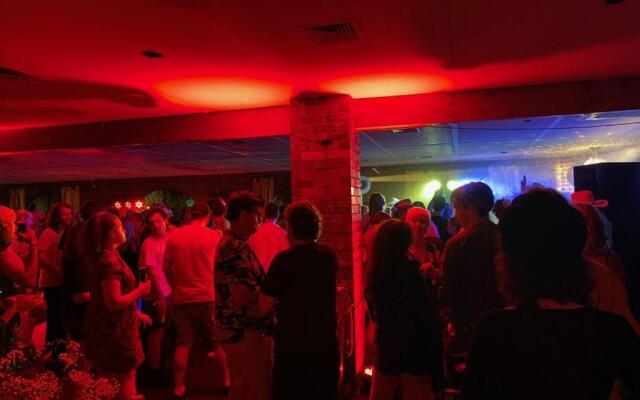 Charlton Motel - Victoria