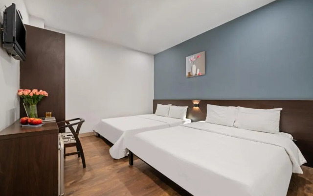 Gold Time Hotel