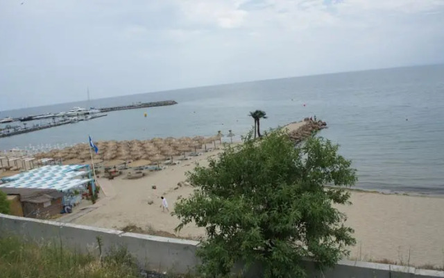 GT Sky Holiday Apartments