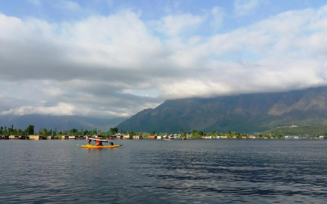 The Lalit Grand Palace Srinagar