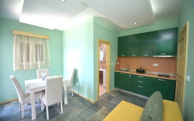 Pontus Luxury Apartments