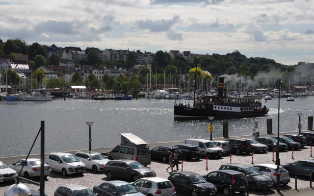 Hafenblick vom Kapitänshaus