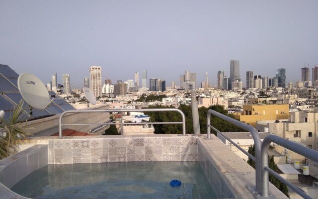 TLV Suites Triplex Penthouse With pool