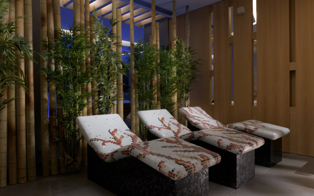 Olympic Palace Resort Hotel & Convention Center