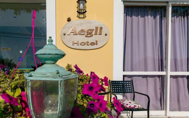 Aegli Hotel