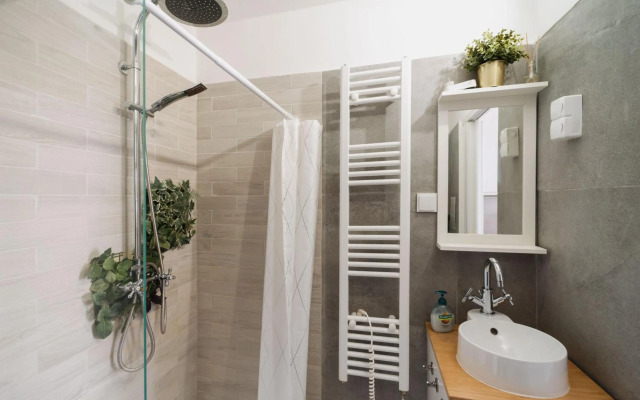 Smart Newly Refurbished Studio Flat in Prime Central Budapest