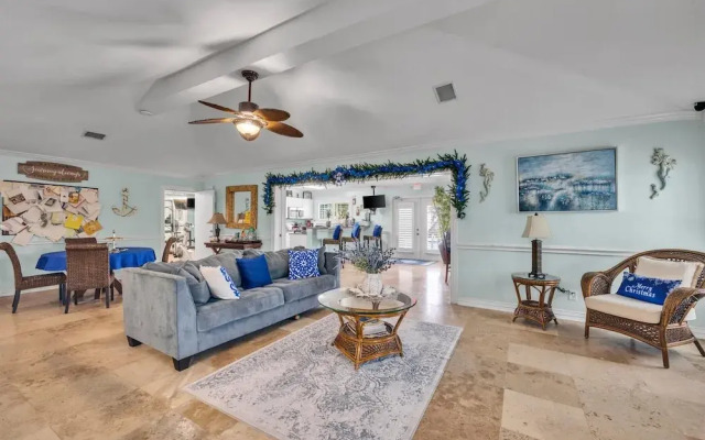 Cove View 1324