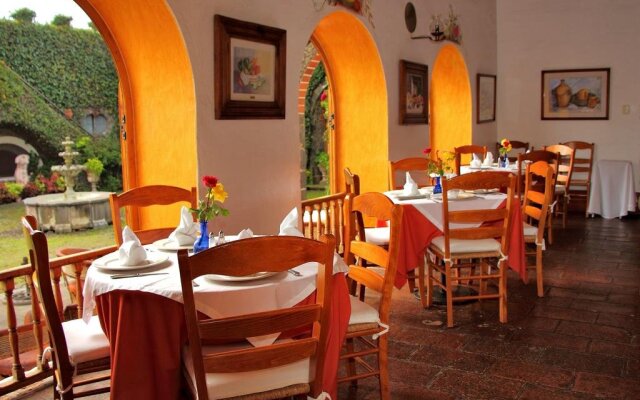 Posada del Tepozteco - Hotel & Gallery