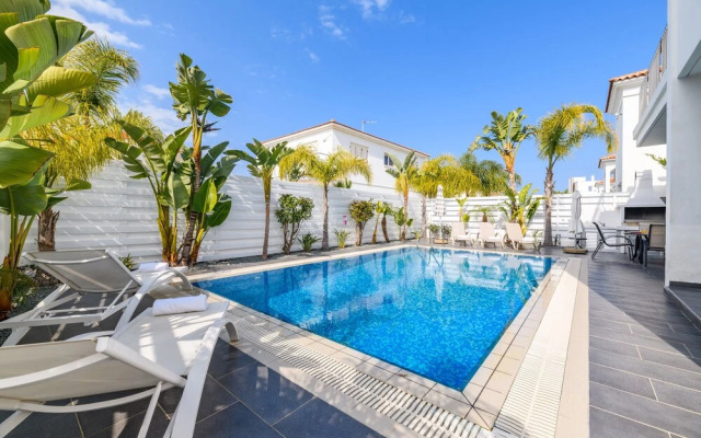 Blue Pelagos Villa