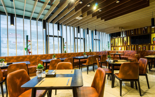 China Mayors Plaza Hotel