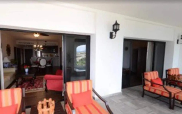 Enchanting 2 Bedroom With in Cabo