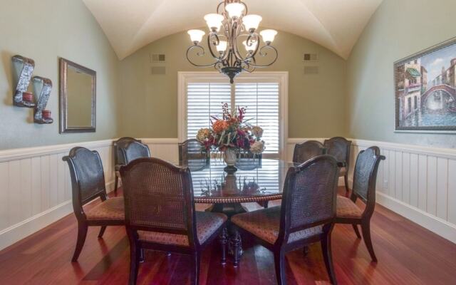 23 Pelican 6 Bedroom Home