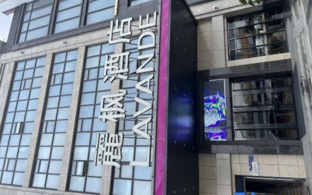 Lavande Hotel (Huizhou Huiyang Station Wanlian Square Branch)