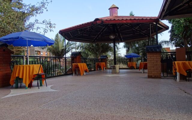 Angel's Castle Hotel