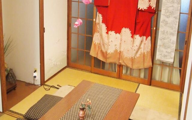 Guesthouse Usagi-Momiji - Hostel