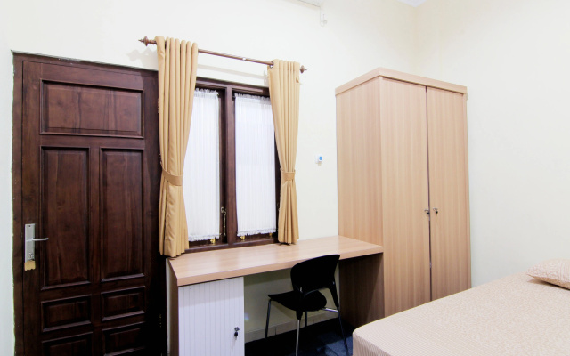 Embe Joglo Homestay – Guest Rooms – Sleman