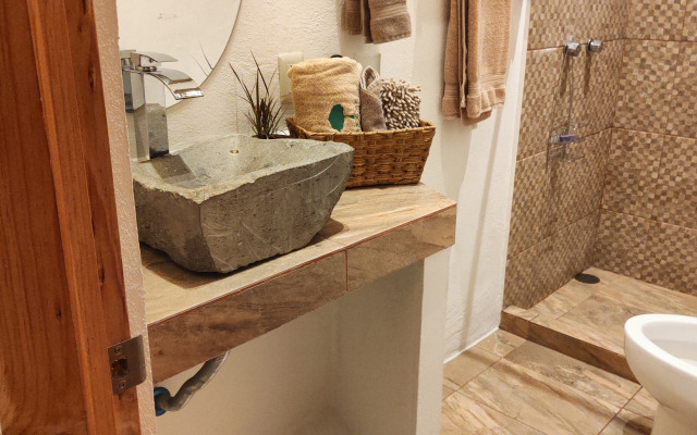 Encino House Hotel Boutique