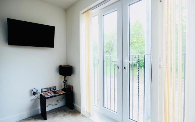 1 & 2 Bedroom Shield House Apartments Sheffield Centre