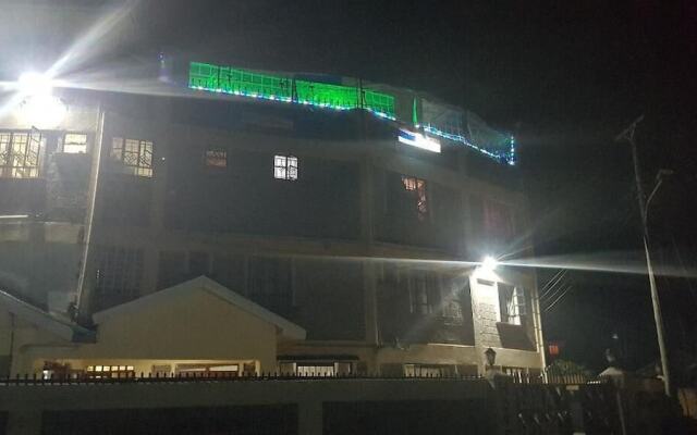 Lila Hotel