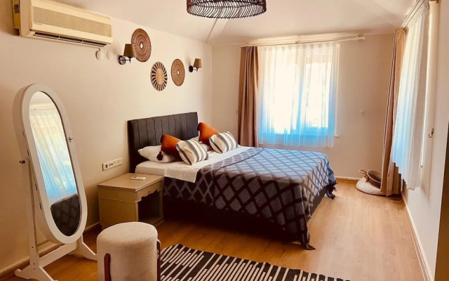 Kalia Beach Hotel Side