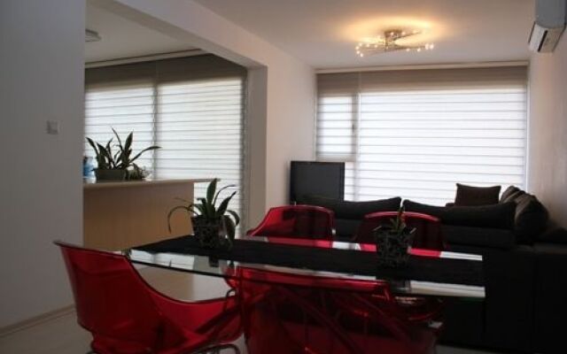 one bedroom apartment in Fig tree bay