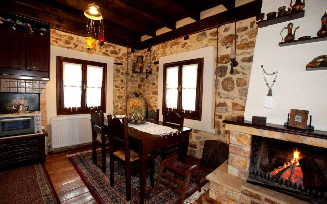 Guest House - To Archontiko