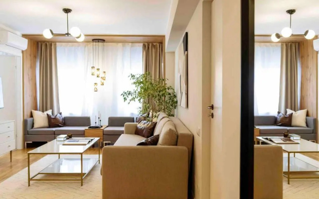 Stunning Views 2BR Intercontinental Flat