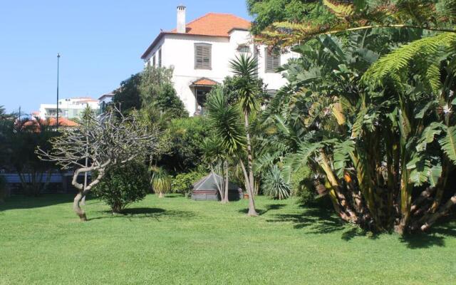 Jasmineiro Palms Palace Apartment