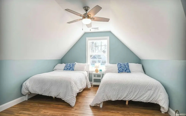 Maritime Meadows Charming Resort-style Home!