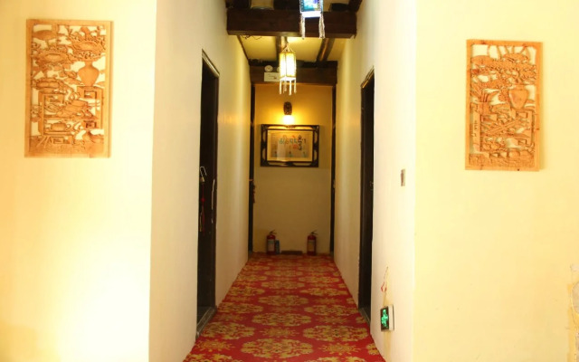 Mai Zhu Kung Gar Hotel