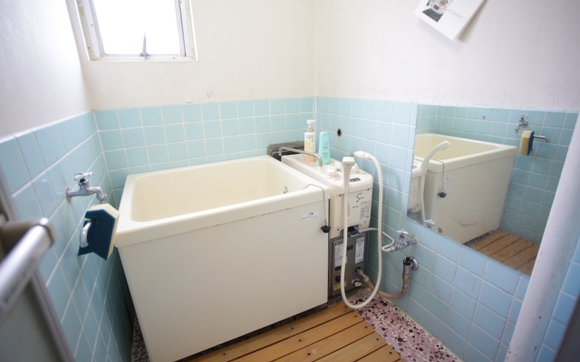 Takano Apartment – Bathroom – Tokyo