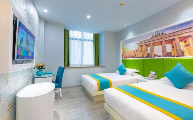 YiWu Defeng Hotel