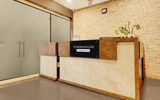 Super OYO Capital O 49955 Hotel Green Tree