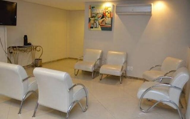 Hotel Real