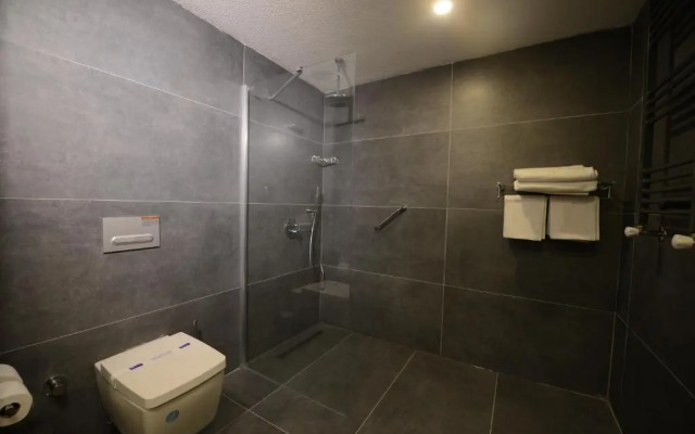 Wyndham Garden Cambasi