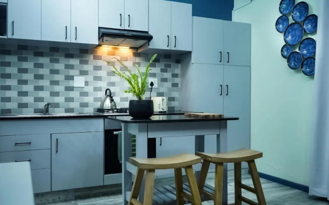 1-bedroom apartment with secure basement parking
