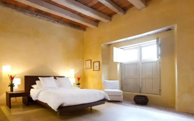 Casa Pombo 102