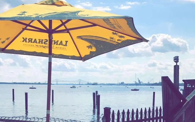 Waterfront Inn PHL Airport