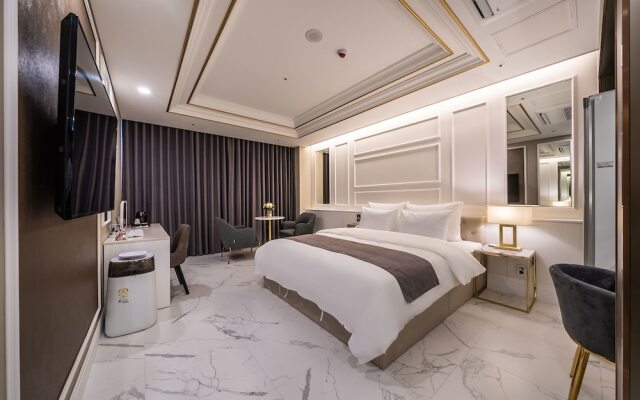 Suwon Aritte Hotel