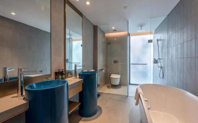Crowne Plaza Changi Airport by IHG