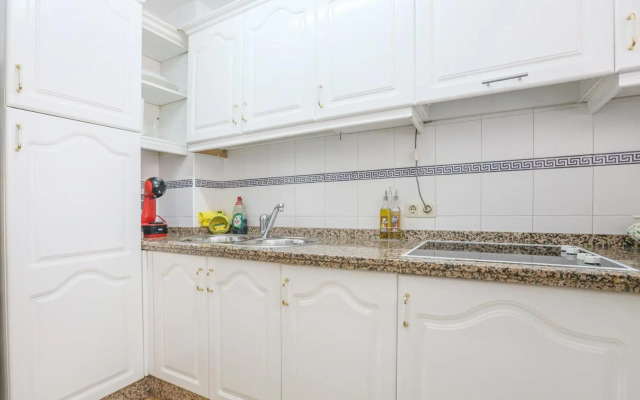 JUDERIA CENTER PREMIUM SUITES FREE Parking