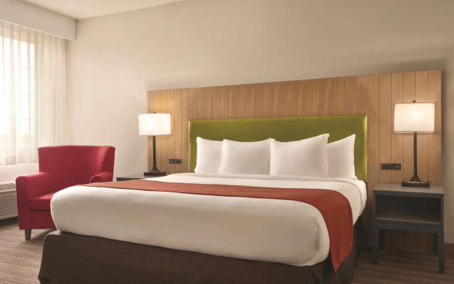 Country Inn & Suites by Radisson, Eagan, MN