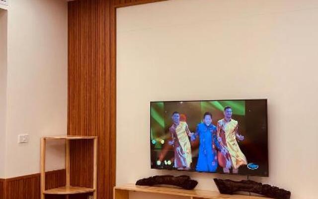 Flc Sea Tower 2Br Apartment