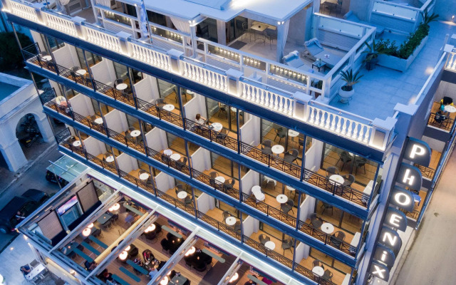 Phoenix Hotel