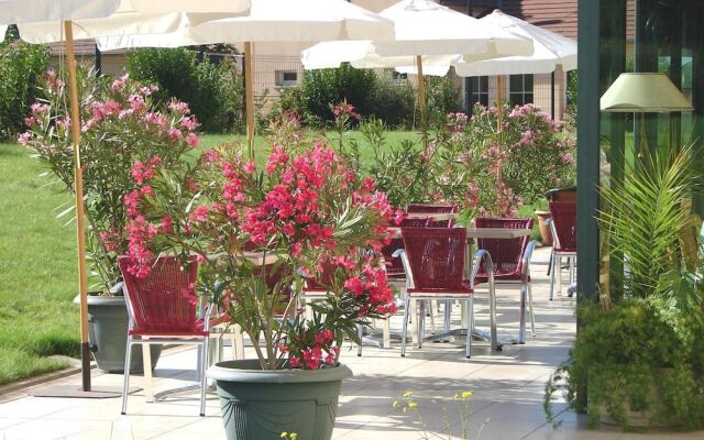 Brit Hotel Chateaudun