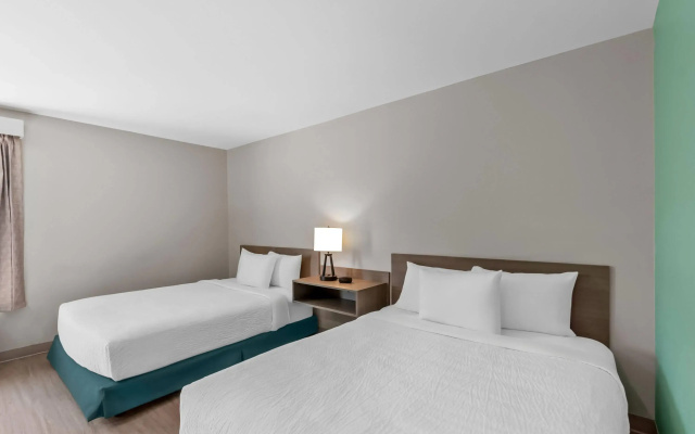 ECHO Suites Extended Stay by Wyndham Sterling
