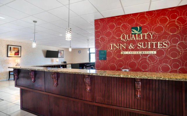Quality Inn & Suites near Lake Eufaula