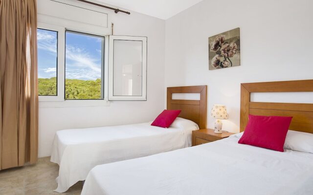 Cozy Apartment in Calella de Palafrugell With Swimming Pool