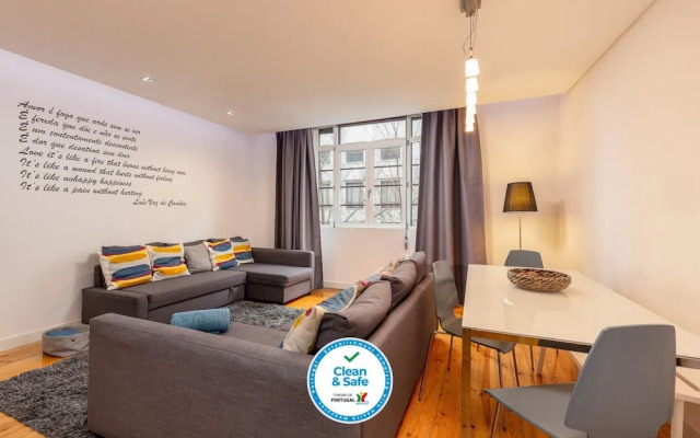 Feel Porto Downtown Poets Flat